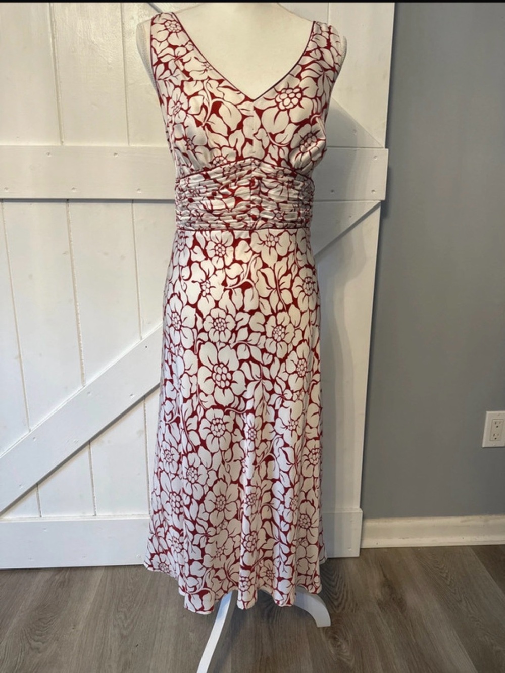 Ann Taylor White Maxi Dress with Red Floral Print